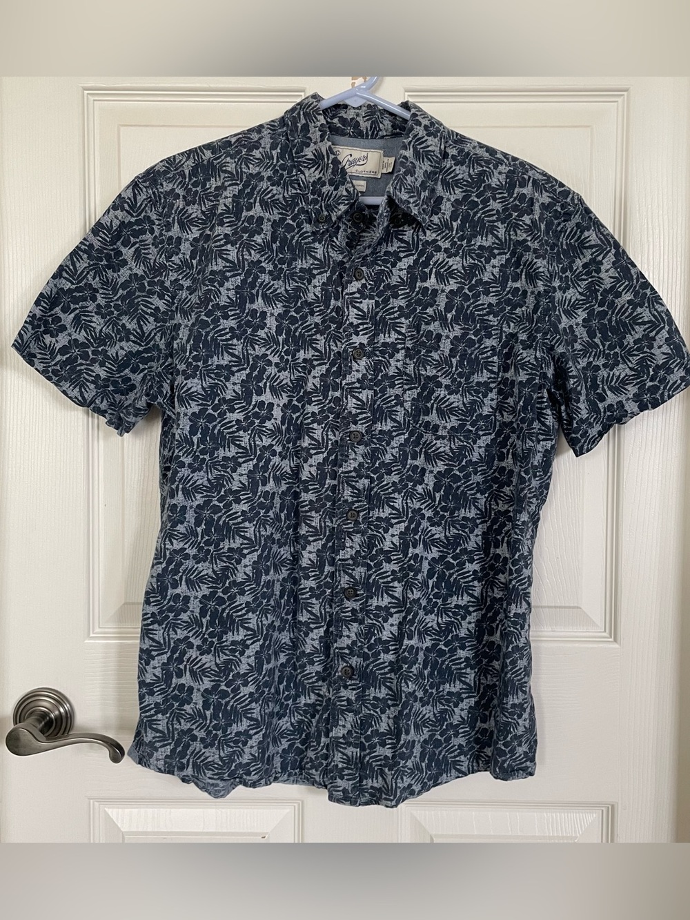 Grayers 100% Cotton Dark Floral Button Down Short Sleeve Shirt
